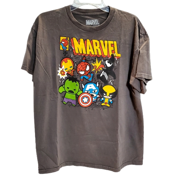 Marvel Comics T-shirt - Picture 2 of 4